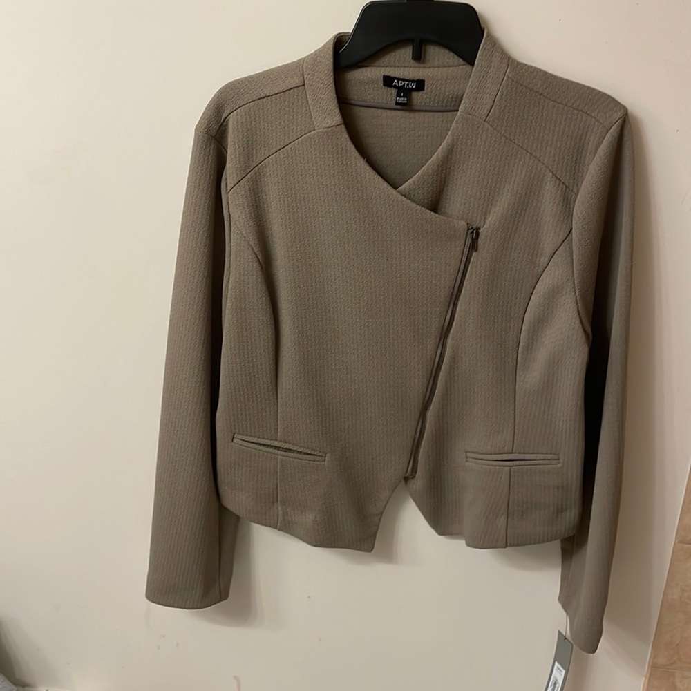 Apt. 9 Taupe blazer / jacket size large Bnwt